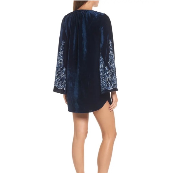 Misa Luca Navy Velvet Embroidered Shift Dress - Picture 2 of 10